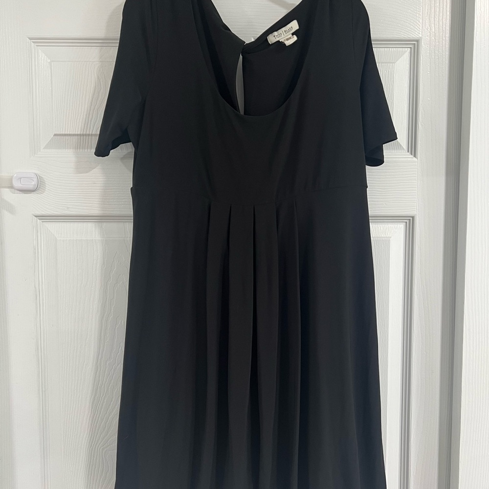 Elegant Black Dress